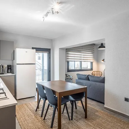 Апартаменты Newold Flat *