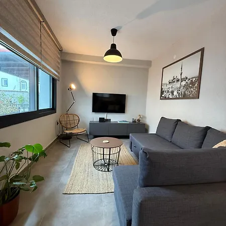 Διαμέρισμα Newold Flat *